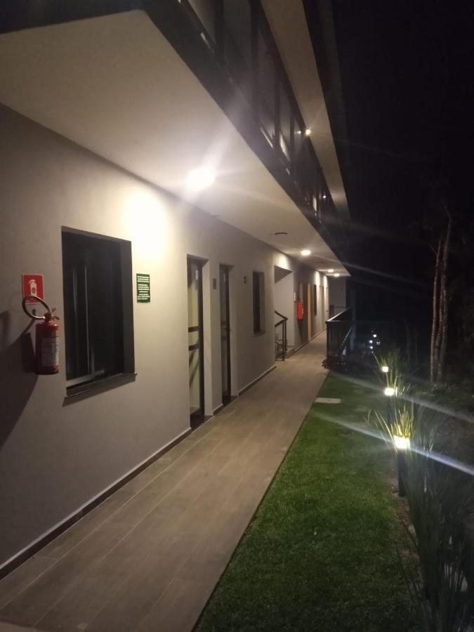 Refugio Praia Lagoinha Ubatuba-Sp Condominio Samola Apto 05 Ngoại thất bức ảnh